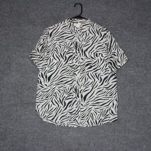 K Arnold Womens Short Sleeve Button Down Shirt Zebra Print Size M Retro Style